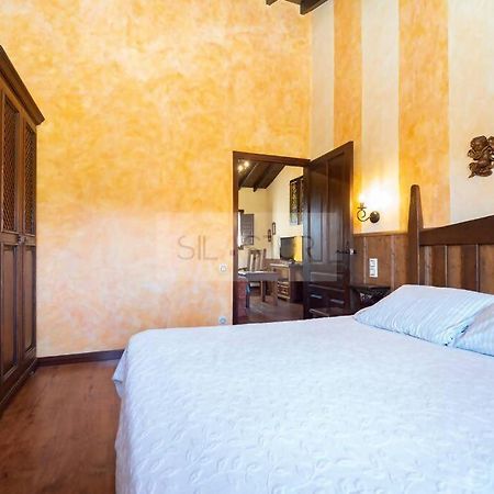 La Casona Del Cura I By Silastur Pravia Exterior foto